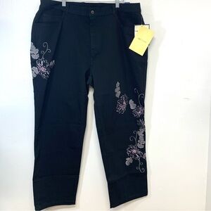 Denim Co Jeans Woman 22W  Black Beaded Crosstretch Purple Floral  Zip Pockets